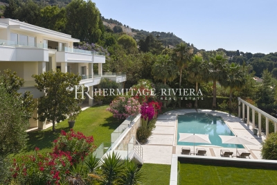 Maison à vendre à CAP-D'AIL  - 13 pièces - 869 m² 