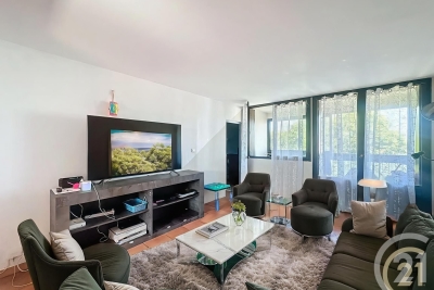 Appartement à vendre à ARLES La Palun-Bausset Florides-Raphelle - 4 pièces - 73 m² 