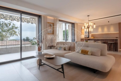 Apartment for sale in VILLENEUVE-LOUBET  - 3 rooms - 115 m² 