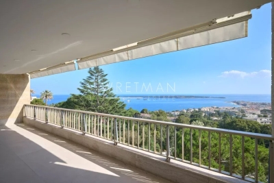 Apartment for sale in CANNES La Californie - 4 rooms - 117 m² 