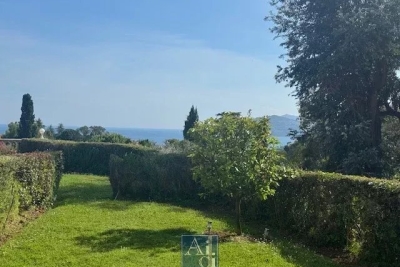 Appartement à vendre à CANNES Gorbio - 3 pièces - 80 m² 