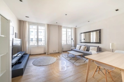 Apartment for sale in PARIS 1ER Rochechouart - 2 rooms - 46 m² 