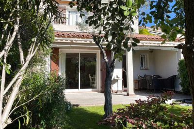 Maison à vendre maison avec vue vendres 