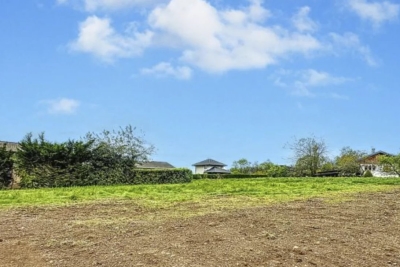 terrain à vendre à LYAUD   - 1025 m² 