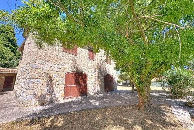 Maison &agrave; vendre &agrave; VENCE  - 6 pi&egrave;ces - 159 m&sup2; 