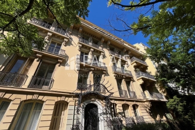 Appartement à vendre à NICE Comte de Falicon - 6 pièces - 136 m² 