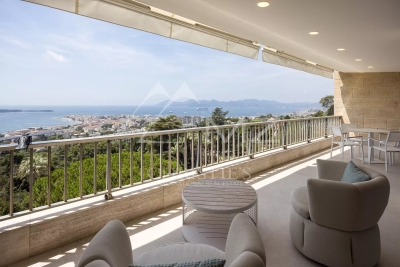 Apartment for sale in CANNES  - 4 rooms - 106 m&sup2; 