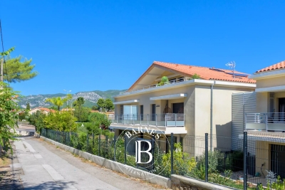 Appartement &agrave; vendre &agrave; TOULON  - 4 pi&egrave;ces - 188 m&sup2; 