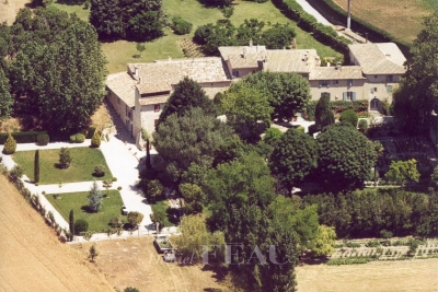 House for sale in PUYRICARD  - 15 rooms - 1338 m&sup2; 