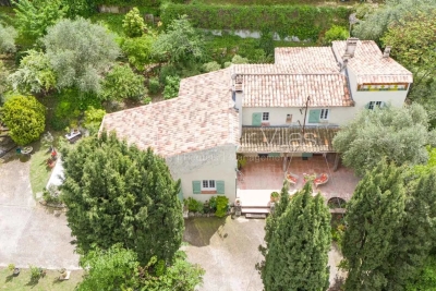 Maison à vendre à GRASSE Cap Martin - 7 pièces - 177 m² 