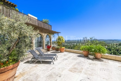 Apartment for sale in VALBONNE  - 4 rooms - 100 m&sup2; 
