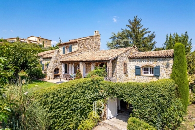 Maison à vendre à MOUANS-SARTOUX Vallee de Gorbio - 7 pièces - 370 m² 