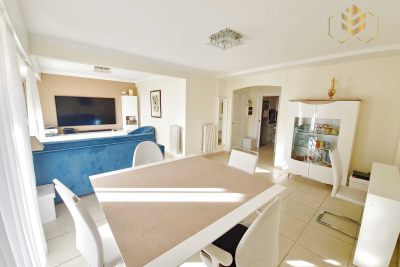 Appartement à vendre à ROQUEBRUNE-CAP-MARTIN Val de Gorbio - 4 pièces - 75 m² 