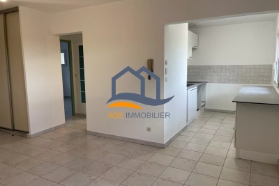 Appartement &agrave; louer &agrave; EGUILLES  - 2 pi&egrave;ces - 45 m&sup2; 