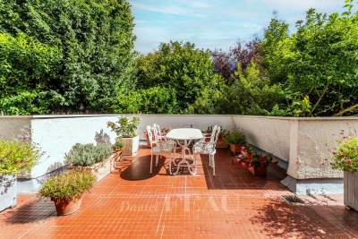 Appartement à vendre à ST CLOUD Renault 5 - 5 pièces - 97 m² 