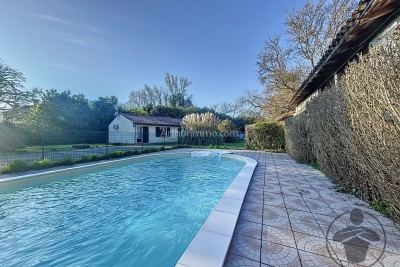 Maison à vendre à COUTRAS  - 5 pièces - 117 m² 