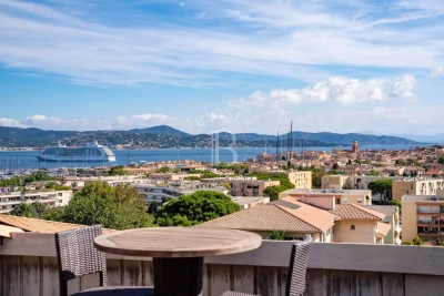 Apartment for sale in ST-TROPEZ  - 4 rooms - 80 m² 