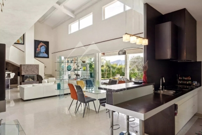 Maison &agrave; vendre &agrave; CANNES  - 6 pi&egrave;ces - 207 m&sup2; 
