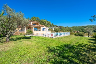 Maison à vendre à LES VANS  - 5 pièces - 160 m² 