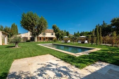 House for sale in PARADOU Farges-Perier - 7 rooms - 360 m² 