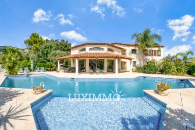 House for sale in MANDELIEU-LA-NAPOULE Le Roc Fleuri-Capitou (Jeanne d'Arc) - 7 rooms - 265 m² 