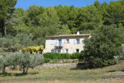 Maison à vendre à CALLAS  - 8 pièces - 270 m² 