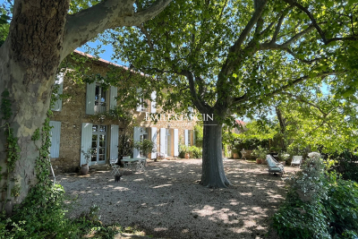 Maison à vendre à AIX-EN-PROVENCE Morgiou-Hauts de Mazargues - 14 pièces - 380 m² 