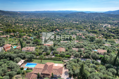 Maison à vendre plain pied et vue mer alpes maritimes