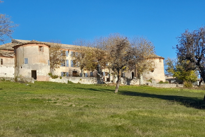 Maison à vendre à DIGNE-LES-BAINS Esparron-de-Verdon - 33 pièces - 443 m² 