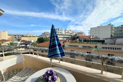 Appartement à vendre à JUAN-LES-PINS Villeneuve-d'Entraunes - 2 pièces - 39 m² 