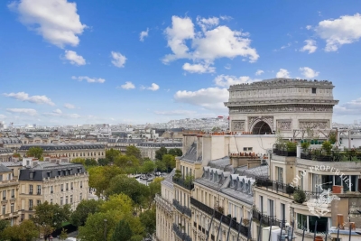 Apartment for sale in PARIS 16EME Porte Dauphine 1 - 10 rooms - 515 m² 