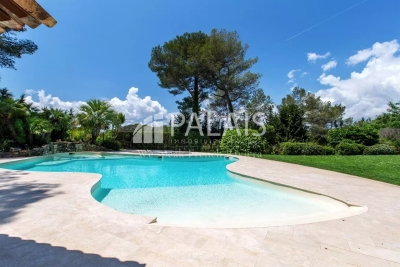 Maison à vendre à MOUANS-SARTOUX Peillon - 13 pièces - 540 m² 