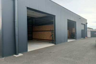 Commerce à louer à MIOS   - 285 m² 