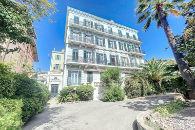 Appartement à vendre à CANNES  - 4 pièces - 105 m² 