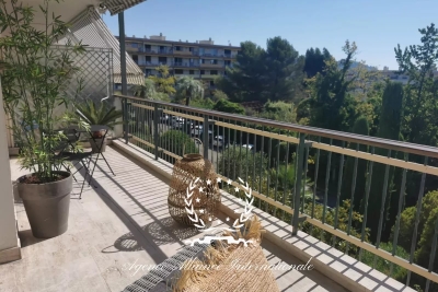 Appartement à vendre à CANNES  - 3 pièces - 82 m² 