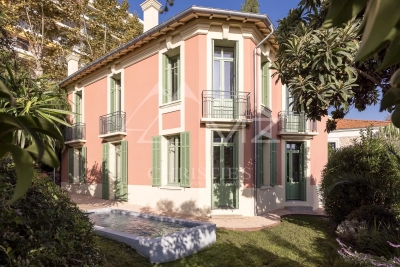 Maison à vendre à LE CANNET   - 172 m² 