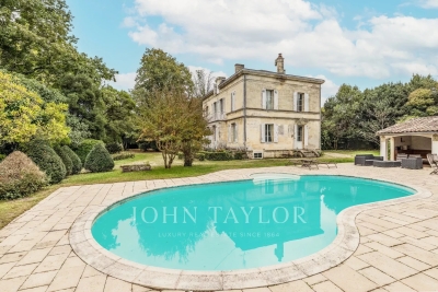 Maison à vendre à VAYRES Nansouty 7 - 16 pièces - 500 m² 