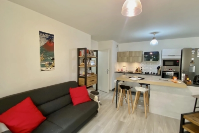 Appartement à vendre à AUBERVILLIERS  - 3 pièces - 61 m² 