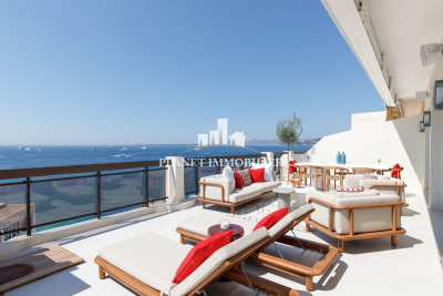 Apartment for sale in ANTIBES  - 3 rooms - 90 m² 