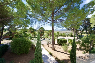 Maison à vendre à VILLENEUVE-LES-MAGUELONE Archives Départemental - 14 pièces - 465 m² 