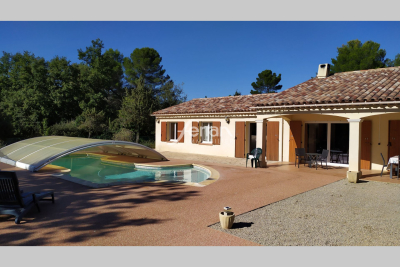 Maison à vendre à RÉGUSSE  - 7 pièces - 190 m² 