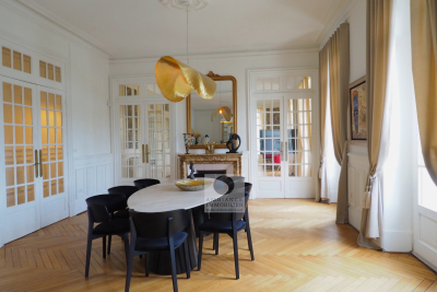 Appartement à vendre à VALENCE  - 11 pièces - 371 m² 