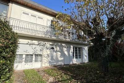 Bien à vendre à TALENCE Le Bourg - 10 pièces - 210 m² 