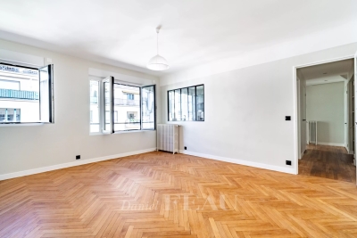 Appartement à vendre à PARIS 7EME Saint-Vincent de Paul 5 - 3 pièces - 70 m² 