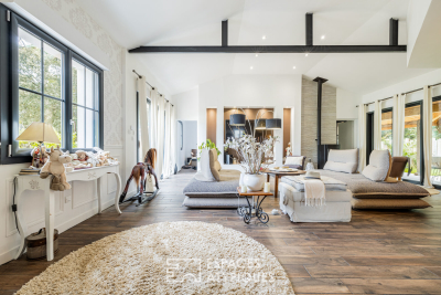 Maison à vendre à LE GRAND VILLAGE PLAGE Saint-Fort-sur-Gironde - 7 pièces - 160 m² 