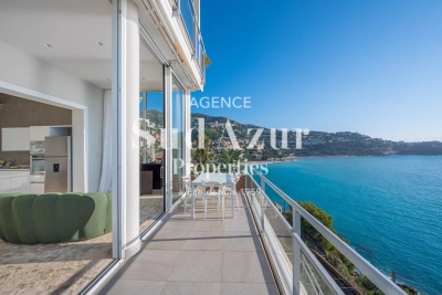 Apartment for sale in ROQUEBRUNE-CAP-MARTIN Carnoles - 4 rooms  