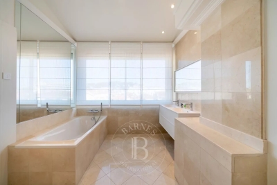 Apartment in Cannes for rental from 4 000 € / week, Photo 8