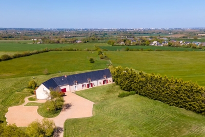 Maison à vendre à ANGERS Baumette (Zone Naturelle) - 15 pièces - 353 m² 