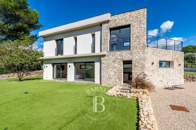 Maison à vendre à PEYMEINADE Touët-sur-Var - 4 pièces - 129 m² 