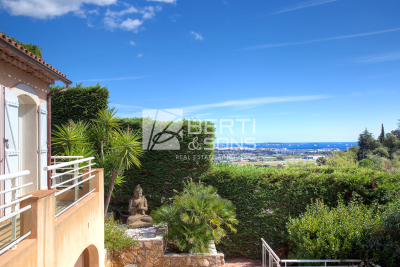 Maison à vendre maison calme ville 